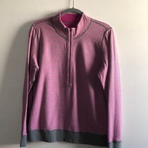 Tommy Bahamas sweater doble face